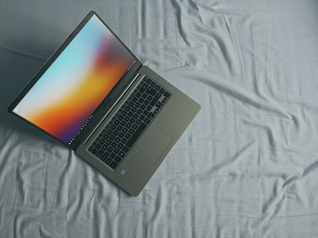 laptop blank